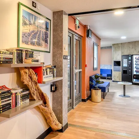 호텔 Sud Lattes 2*