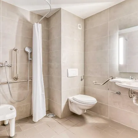 호텔 Sud Lattes 2*